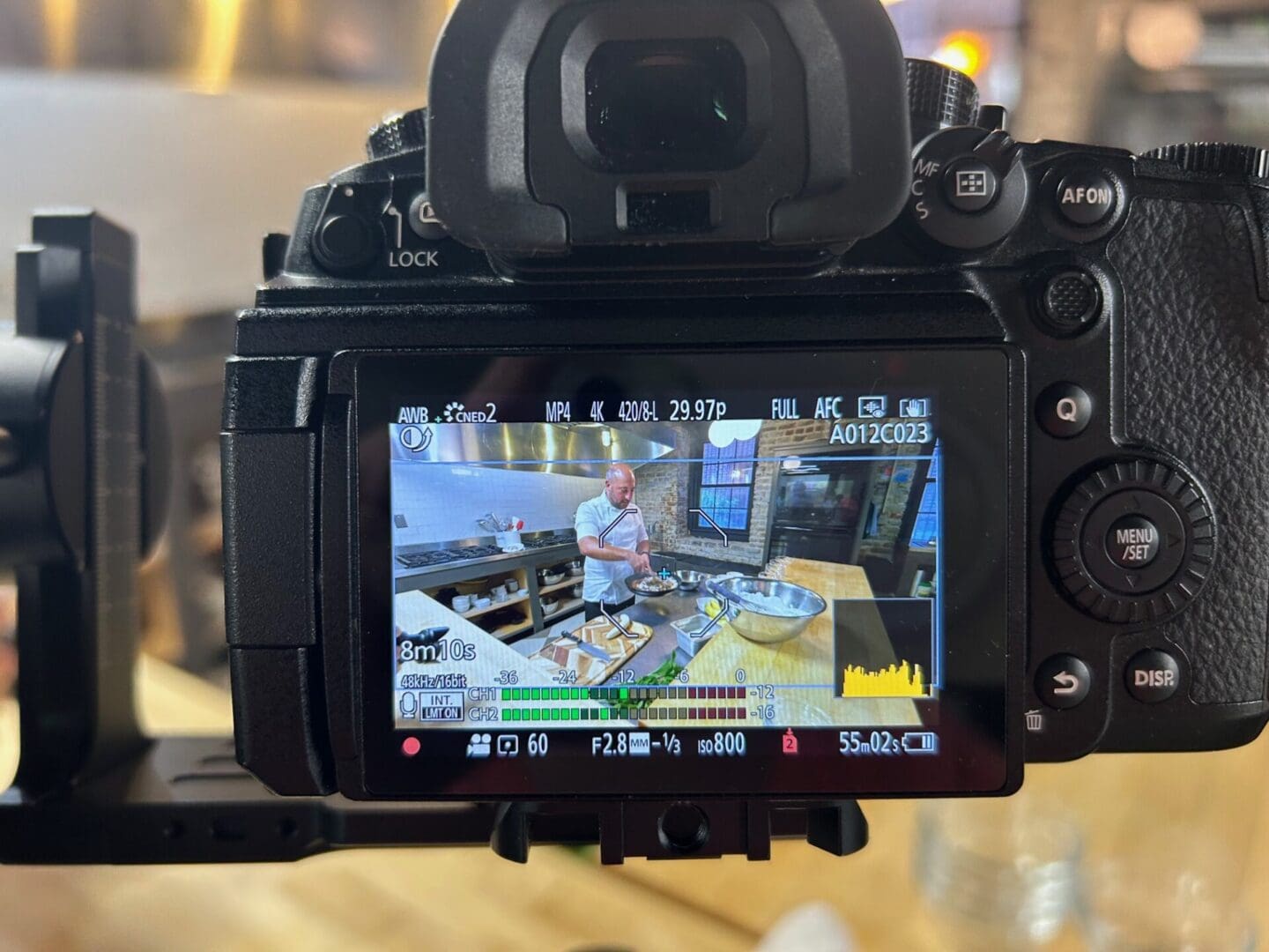 Camera screen showing a cooking demonstration recording.